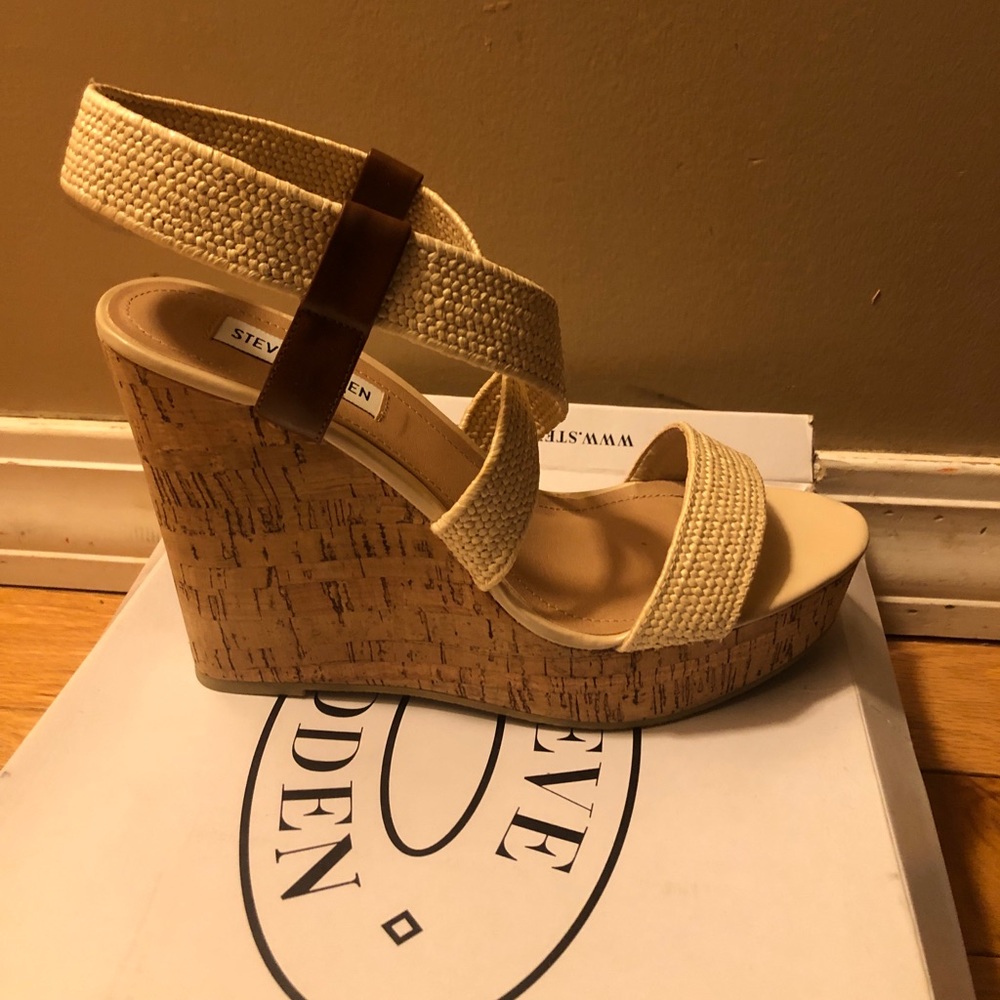 Steve Madden wedges